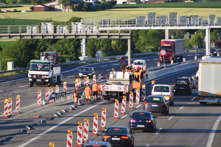 Autobahn-Baustellen: Eng und gefährlich