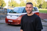 Lukas Podolski neuer Volkswagen Markenbotschafter