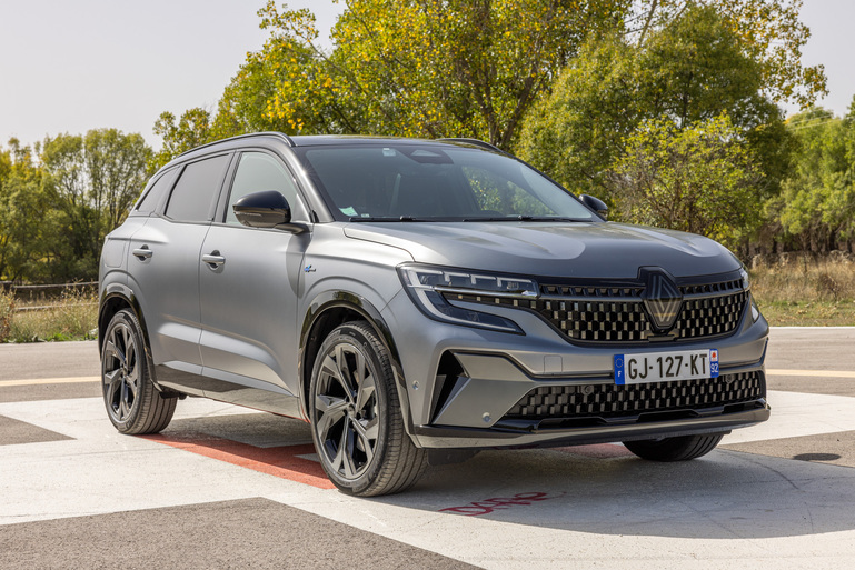 Fahrbericht Neues Kompakt-SUV Renault Austral - Test-Bericht