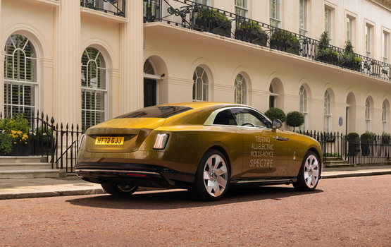 Rolls-Royce Spectre - Elektro-Coupe mit Hyper-Luxus