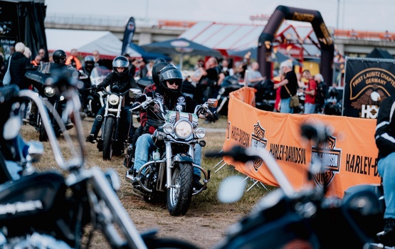 Harley-Davidson: Gute Partystimmung in Dresden