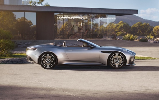 Aston Martin DB12 Volante: Mit 680 PS und Wind in den Haaren