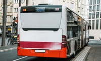 Schulbus überholen: Wann und wie erlaubt