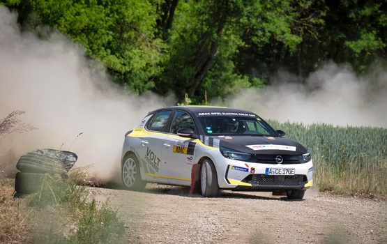 ADAC Opel Corsa E-Rally Cup geht in entscheidende Phase