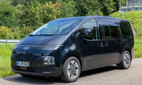 Hyundai Staria überzeugt als 9-Sitzer