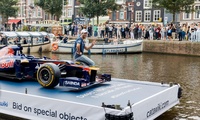 Mit einem Rennwagen durch die Amsterdamer Grachten
