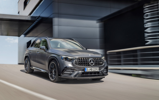 Mercedes-AMG GLC 63 S E Performance-Hybrid-SUV am Start