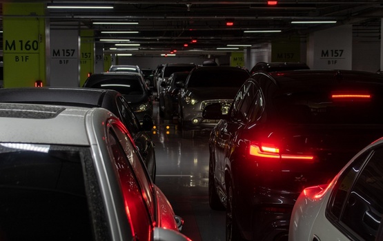 Umfrage: Mehr Parkraum für SUVs gefordert