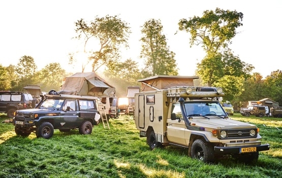 Buschtaxi Treffen: Bühne frei für den neuen Toyota Land Cruiser