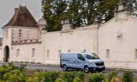 Renault Trafic E-Tech am Start