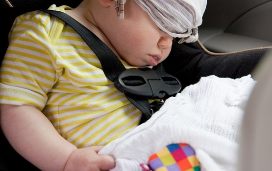 Kindersitz fürs Auto: Rechtslage und Kauftipp