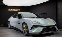 Lotus vollelektrischer Hyper-GT Emeya in Paris