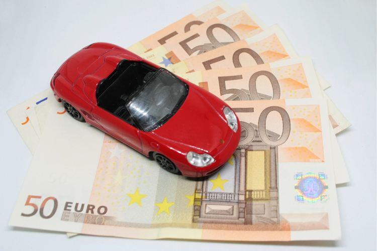 Kfz-Versicherungen um 16 Prozent teurer