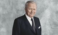 ''Goldenes Ehrenlenkrad'' für Wolfgang Porsche