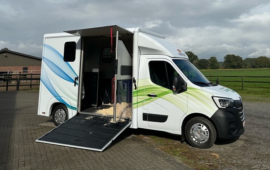 Renault elektrisiert den Pferdetransport