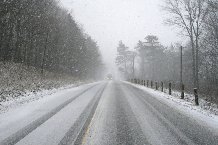 Trotz Schnee und Eis sicher unterwegs mit dem Auto