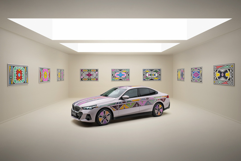 BMW i5 Flow Nostokana