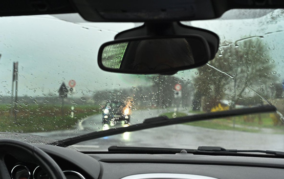Gute Sicht beim Autofahren