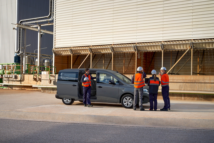 Nissan Townstar mit Doppelkabine