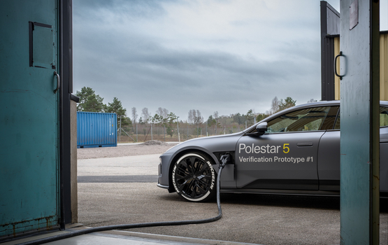 Polestar 5 binnen zehn Minuten aufgeladen