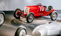 Mercedes Targa-Florio-Rennwagen von 1924 zurück auf der Straße