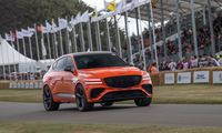 Genesis mit drei Premieren beim Goodwood-Festival