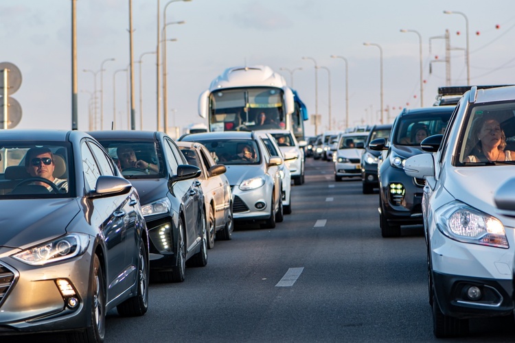 Am Wochenende legt der Verkehr zu