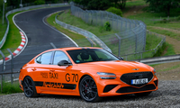 Genesis-Taxi auf der Nordschleife