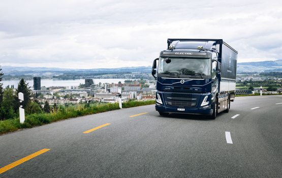 Zweitausendmal um den Erdball mit Elektro-Lkw