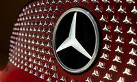 Robuster Absatz bei Mercedes-Benz