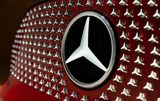 Robuster Absatz bei Mercedes-Benz