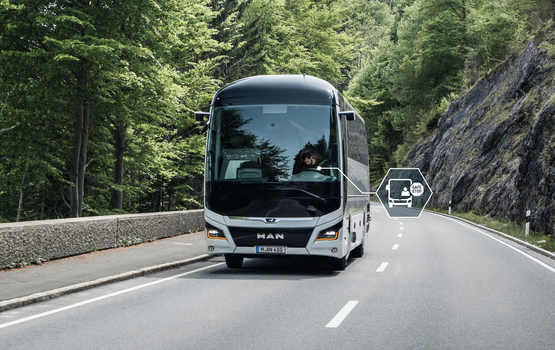 SafeStop Assist gegen schwere Bus-Unfälle