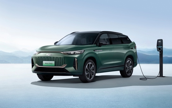 Chery knackt Reichweitenrekord mit Plug-in-Hybrid-SUV