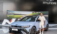 Mario Götze wechselt auf den Hyundai Ioniq 5 N