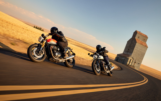 Triumph Speed Twin 1200 und Speed Twin 1200 RS