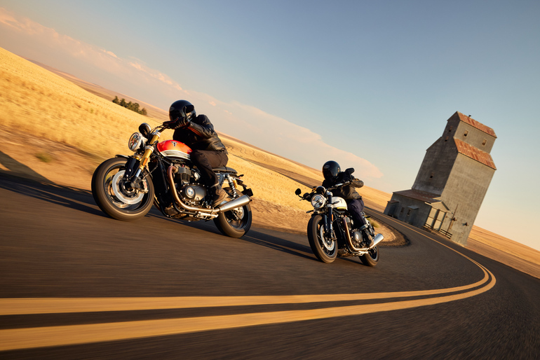 Triumph Speed Twin 1200 und Speed Twin 1200 RS