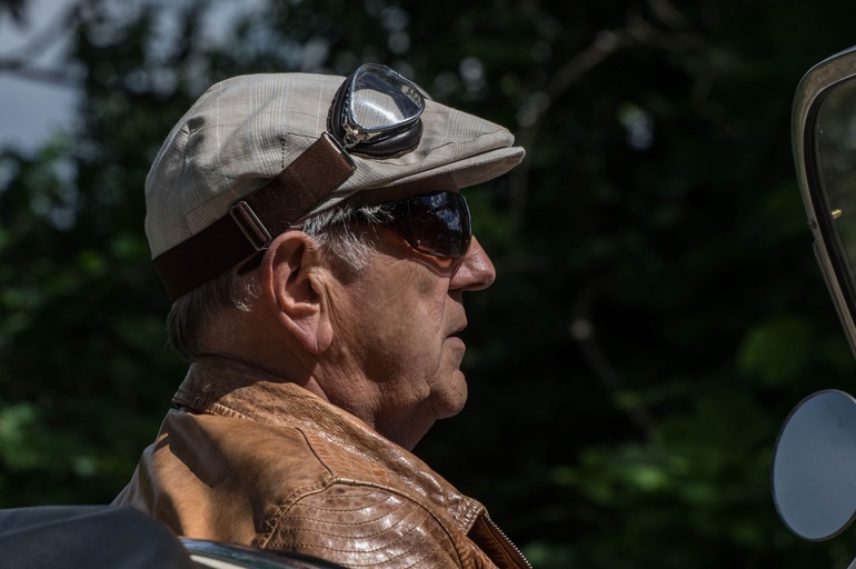 ADAC-Umfrage: Mehrheit für verpflichtende Rückmeldefahrten ab 75