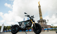 Die BMW Motorrad Welt hat Geburtstag - Happy Birthday!