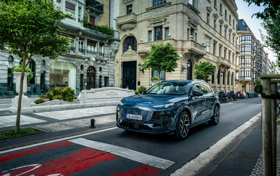 Der Audi Q6 e-tron erzielt fünf Sterne beim Euro NCAP