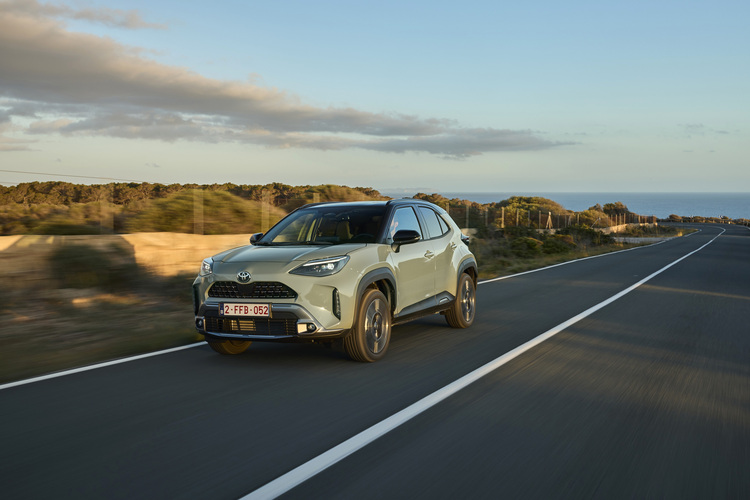 Kurztest: Toyota Yaris Cross   - Höher sitzen im kleinen Hybrid  