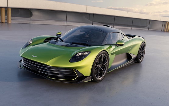 Aston Martin Valhalla - Auf der Zielgeraden 