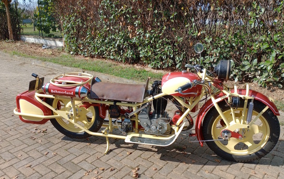 Böhmerland L3E zu verkaufen - Das längste Motorrad der Welt kommt unter den Hammer