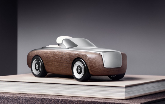 Rolls-Royce Cameo - Luxus-Cabriolet für den Schreibtisch