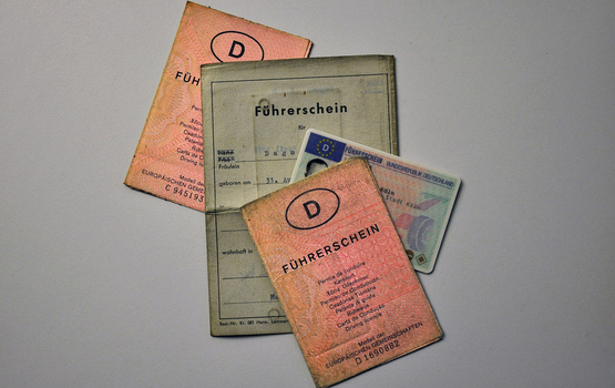 Führerschein-Umtausch  - Schnell weg mit dem rosa Lappen
