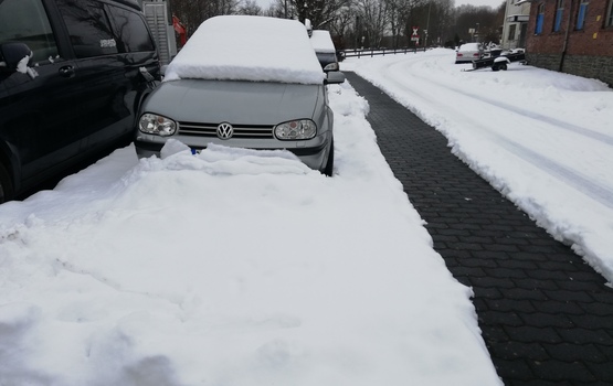 Tipp: Winterdienst   - Salz ist meist verboten  