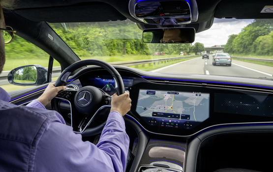 Mercedes-Navigation  - Im Gespräch mit dem Pfadfinder 