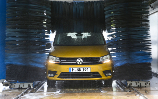 Tipp: Autowäsche im Winter  - Bei Tauwetter säubern 