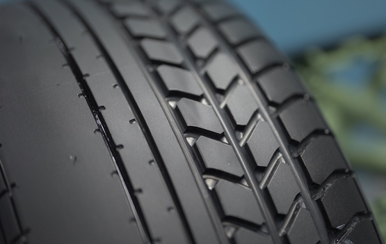 40 Jahre Pirelli P Zero - Schwarz und schnell