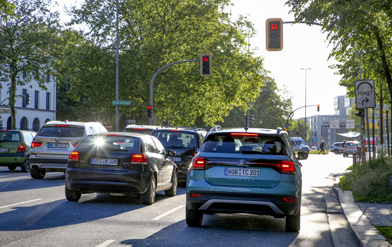 Pkw-Bestand in der EU  - Fast eine Viertelmilliarde