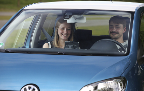 Umfrage zum Valentinstag  - Keine Liebe für Alkohol am Steuer 